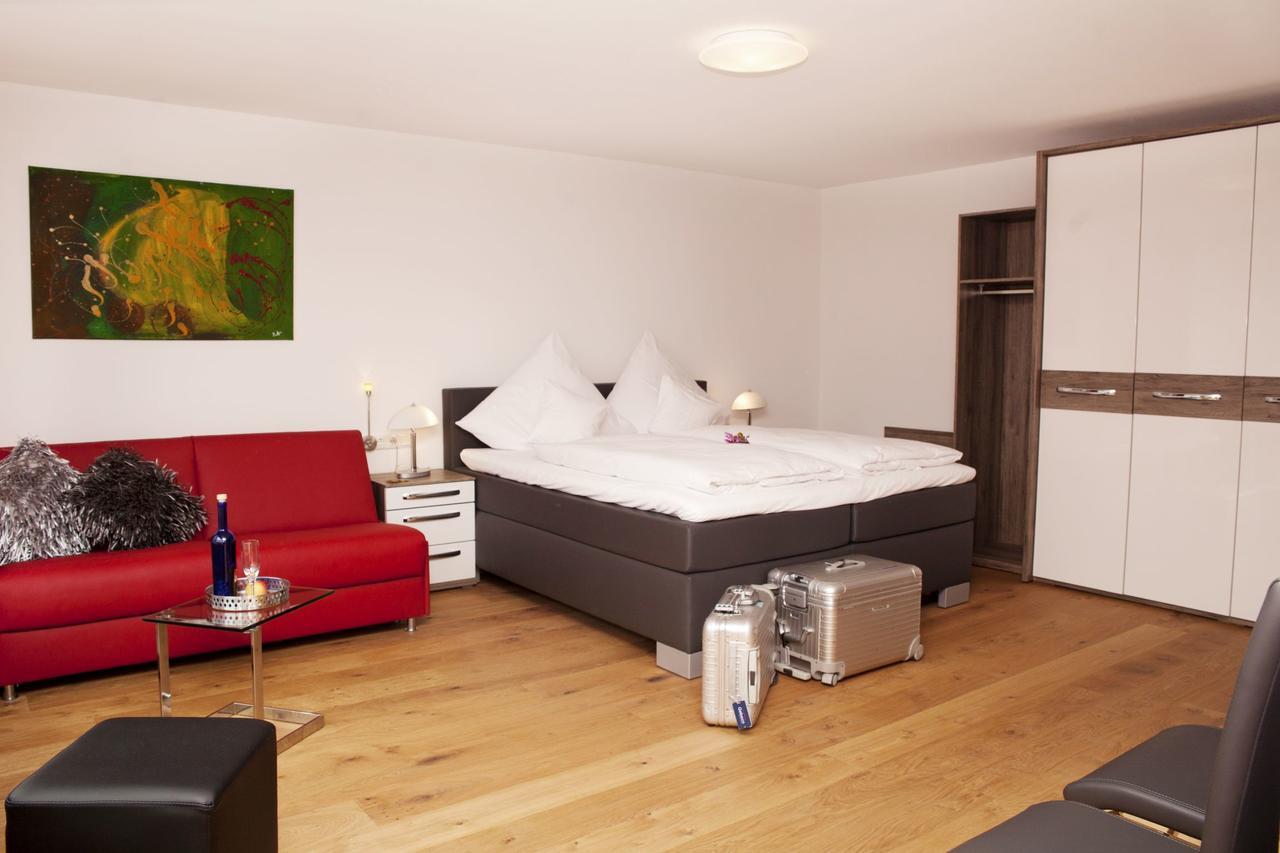 קוכם Hotel Vintage Am Bundesbank-Bunker מראה חיצוני תמונה