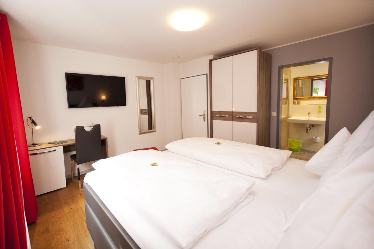 קוכם Hotel Vintage Am Bundesbank-Bunker מראה חיצוני תמונה